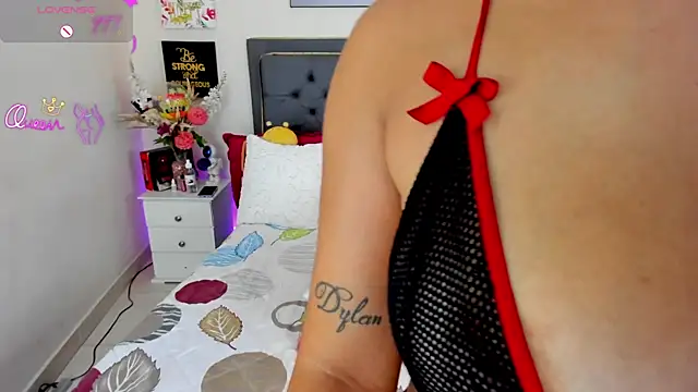 Snapshot of sticksex_candy chatting on 07.07.26 sticksex candy online show from 07.07.26
