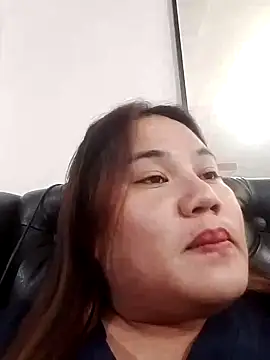 Andrea0414 online show from 02.18.25