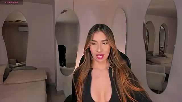 ChristySeaX online show from 08.02.26