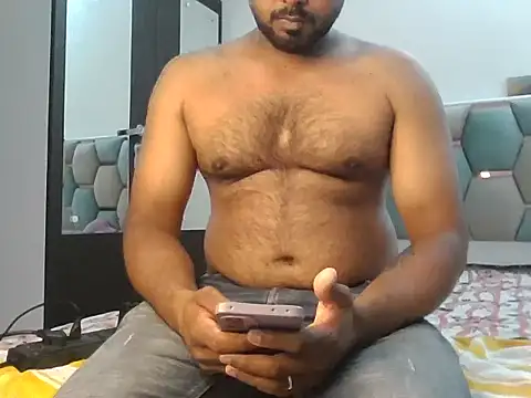 Snapshot of Marathi_couple143 chatting on 08.05.26 Marathi couple143 online show from 08.05.26