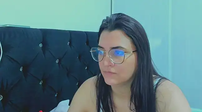 Snapshot of MARILYN_GARCIA chatting on 12.08.24 MARILYN GARCIA online show from 12.08.24