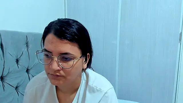 Snapshot of MARILYN_GARCIA chatting on 01.21.25 MARILYN GARCIA online show from 01.21.25