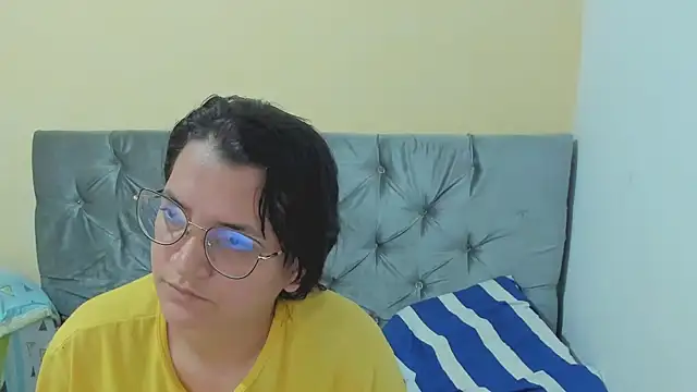 Snapshot of MARILYN_GARCIA chatting on 01.29.25 MARILYN GARCIA online show from 01.29.25