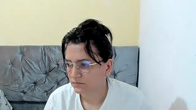 Snapshot of MARILYN_GARCIA chatting on 01.30.25 MARILYN GARCIA online show from 01.30.25