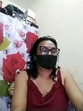 Snapshot of dipikadas34340 chatting on 08.05.26 dipikadas34340 online show from 08.05.26