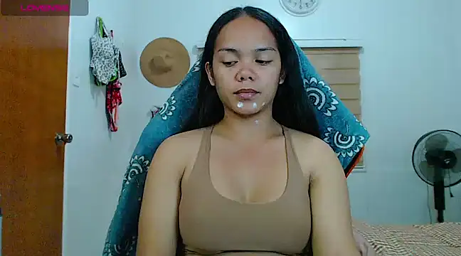 Snapshot of ava_sheeks chatting on 03.21.25 ava sheeks online show from 03.21.25