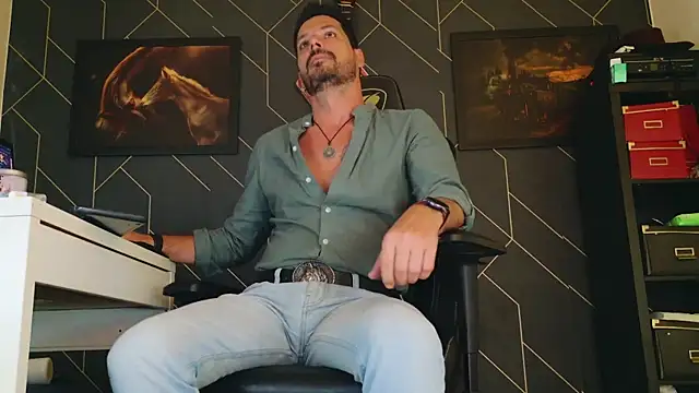 ChrisKox online show from 03.19.25