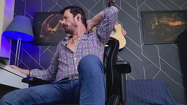 ChrisKox online show from 11.24.25