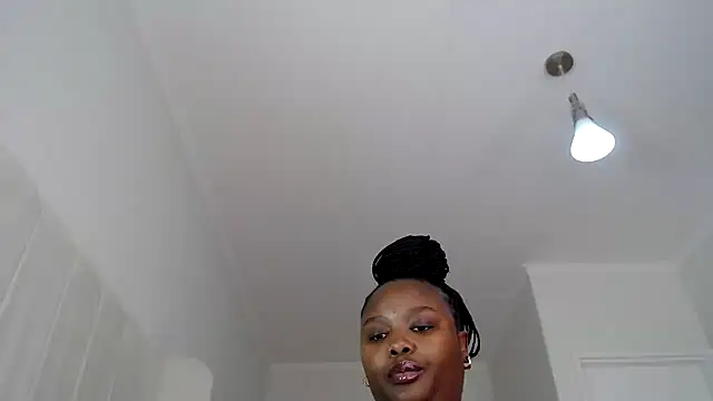Snapshot of xBUSTY_CANDYx chatting on 07.18.26 xBUSTY CANDYx online show from 07.18.26