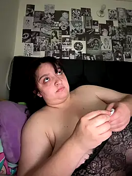 aliceayres797 online show from 10.30.25