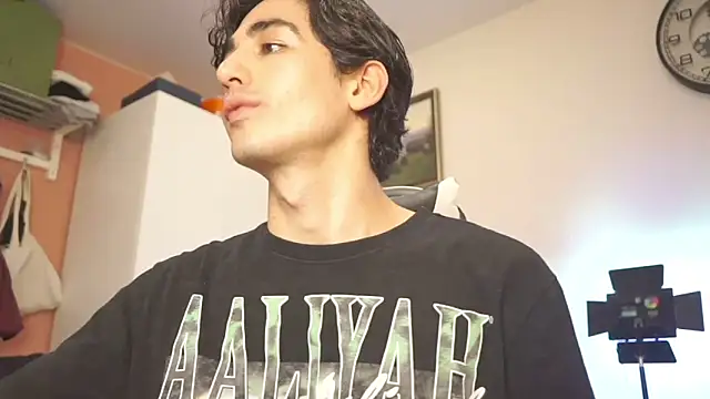 AlanDeNavarre online show from 02.11.25