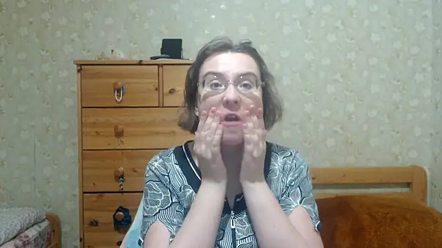 Smart Rose online show from 02.18.26