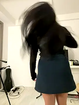 Snapshot of aimi_art1 chatting on 10.03.25 aimi art1 online show from 10.03.25