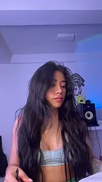 Snapshot of aimi_art1 chatting on 10.20.25 aimi art1 online show from 10.20.25