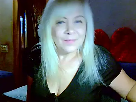 AgoniA7 online show from 10.24.25