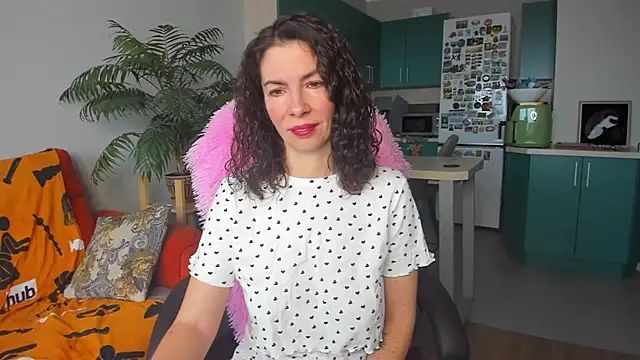 ChristinaGlory online show from 03.12.25