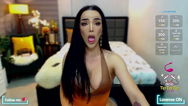 Snapshot of ThaliaSexGoddes chatting on 12.29.24 ThaliaSexGoddes online show from 12.29.24