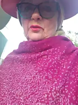 MucMilf59 online show from 03.30.26