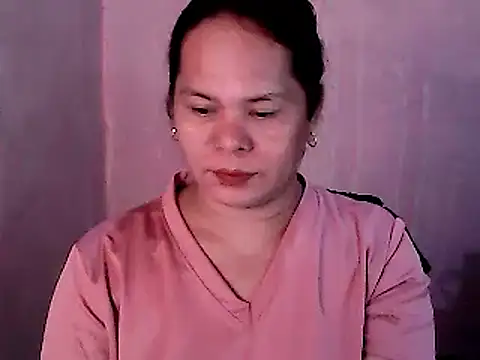 HottyLeciousCum online show from 12.15.25