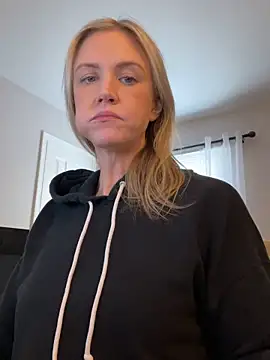 Kay Cakes online show from 02.24.26