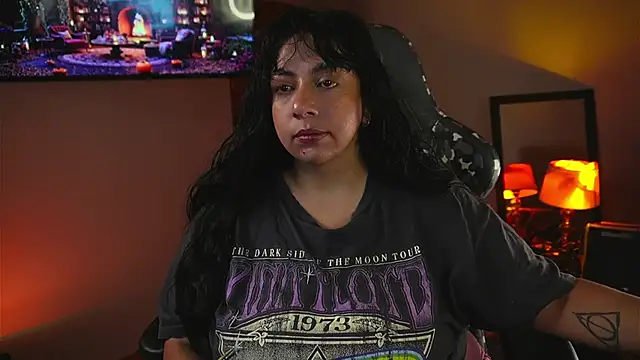 coraline latin online show from 10.25.25