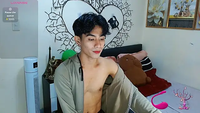 WildestTwink online show from 11.10.25