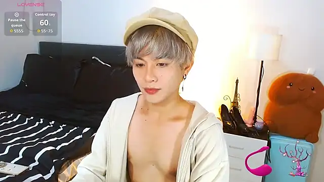 Snapshot of WildestTwink chatting on 06.03.26 WildestTwink online show from 06.03.26