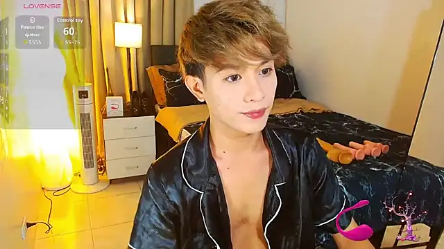 Snapshot of WildestTwink chatting on 07.09.26 WildestTwink online show from 07.09.26