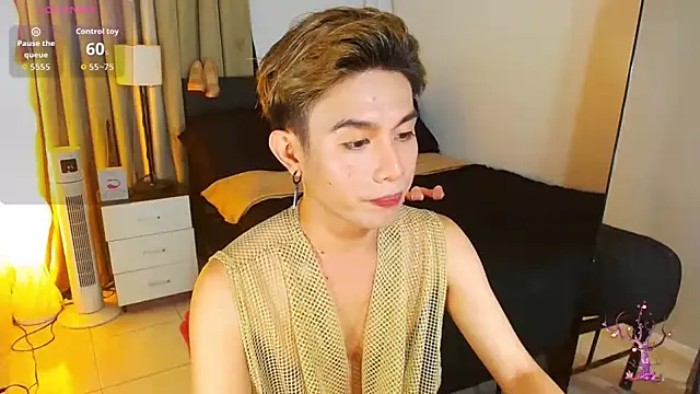 Snapshot of WildestTwink chatting on 07.23.26 WildestTwink online show from 07.23.26