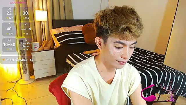 Snapshot of WildestTwink chatting on 07.28.26 WildestTwink online show from 07.28.26