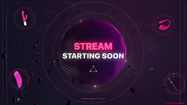 Snapshot of SuperNova40 chatting on 01.06.25 SuperNova40 online show from 01.06.25