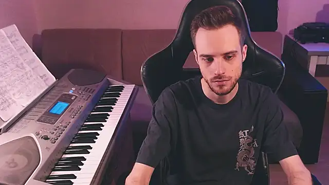 Sweetparker online show from 10.26.25