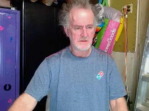 Snapshot of Sweet_Sexy1963 chatting on 03.04.25 Sweet Sexy1963 online show from 03.04.25