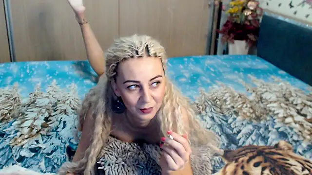 MirabelaSweet online show from 03.15.25