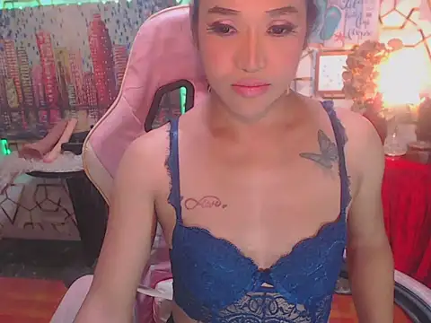 Snapshot of AsianMariaTs chatting on 05.08.26 AsianMariaTs online show from 05.08.26