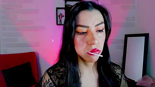 sky girl1 online show from 10.15.25