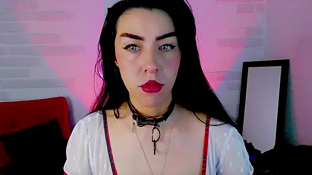 sky girl1 online show from 10.18.25