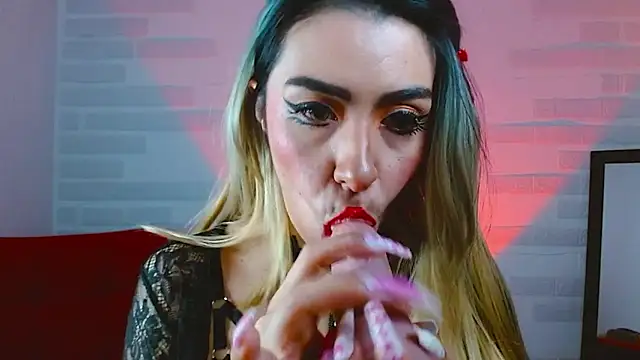 sky girl1 online show from 10.23.25