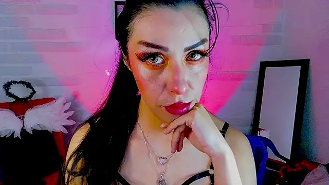 sky girl1 online show from 10.30.25