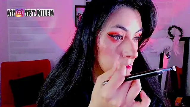 sky girl1 online show from 11.30.25