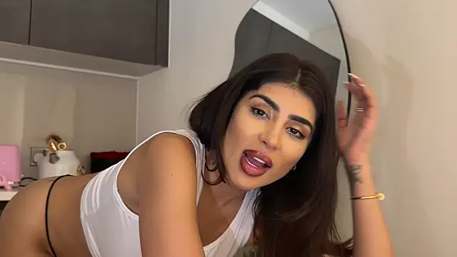 ArabicBarbie online show from 04.19.26