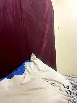  FoxyFlair online show from 12.03.25