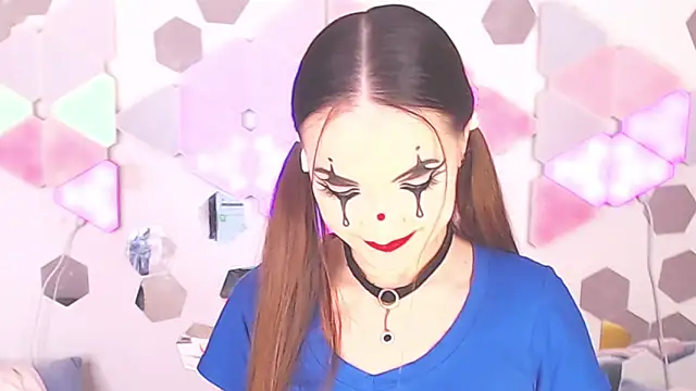 LexiKiss online show from 11.01.25