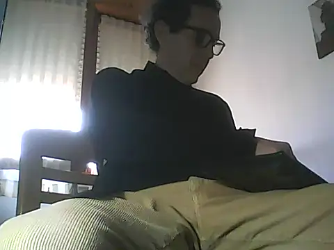 Snapshot of Moro_ra chatting on 02.24.26 Moro ra online show from 02.24.26