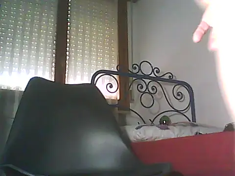Snapshot of Moro_ra chatting on 06.20.26 Moro ra online show from 06.20.26