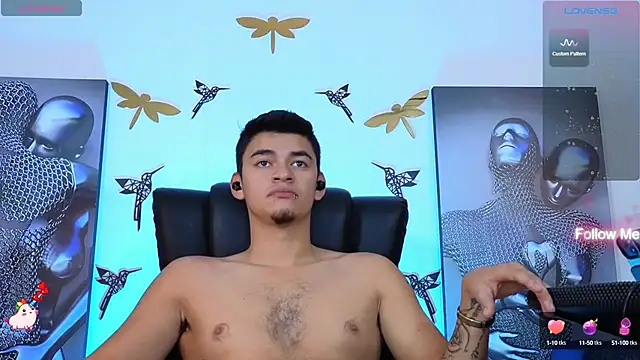 Snapshot of VikoHands chatting on 12.26.24 VikoHands online show from 12.26.24