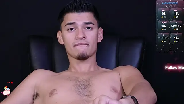 Snapshot of VikoHands chatting on 01.24.25 VikoHands online show from 01.24.25