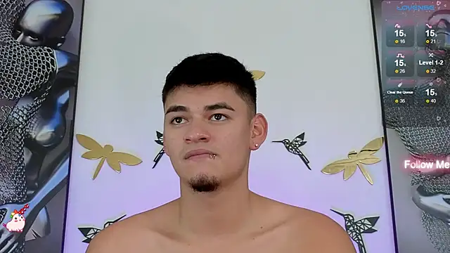 Snapshot of VikoHands chatting on 02.25.25 VikoHands online show from 02.25.25