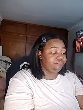 Snapshot of Daddys_girl1 chatting on 09.10.25 Daddys girl1 online show from 09.10.25