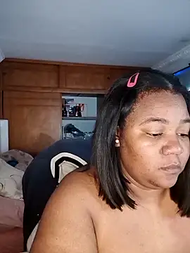 Snapshot of Daddys_girl1 chatting on 09.26.25 Daddys girl1 online show from 09.26.25